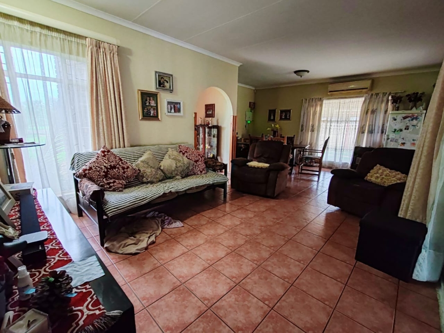 3 Bedroom Property for Sale in Dassie Rand North West